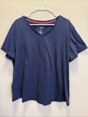 Sonoma Navy V-Neck Short Sleeve Tee with Pink Neck Trim - very soft